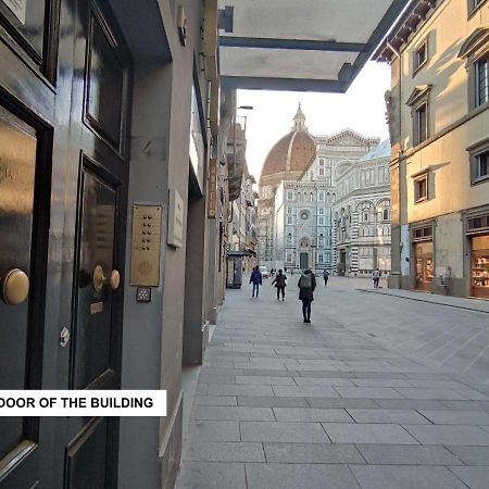 Big Apartment A Stone'S Throw From The Duomo Florence Buitenkant foto