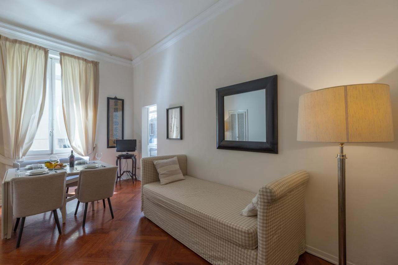 Big Apartment A Stone'S Throw From The Duomo Florence Buitenkant foto