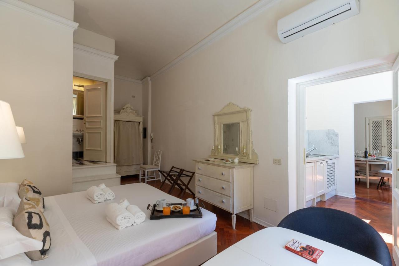 Big Apartment A Stone'S Throw From The Duomo Florence Buitenkant foto