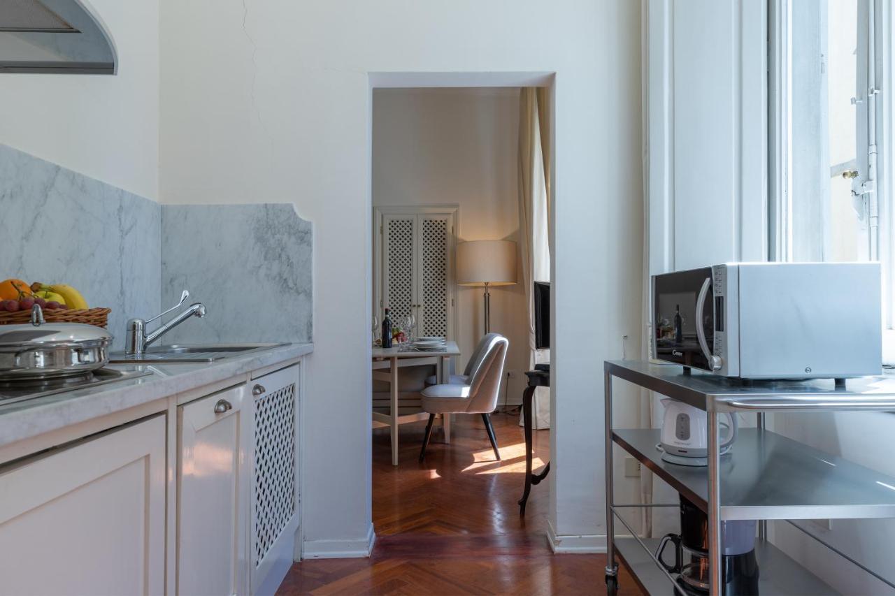 Big Apartment A Stone'S Throw From The Duomo Florence Buitenkant foto