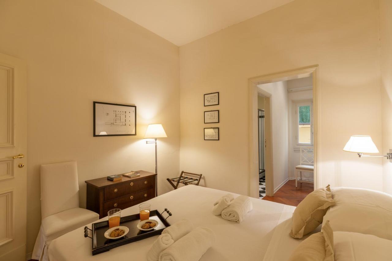 Big Apartment A Stone'S Throw From The Duomo Florence Buitenkant foto