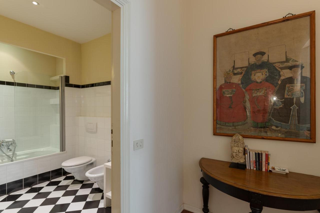 Big Apartment A Stone'S Throw From The Duomo Florence Buitenkant foto